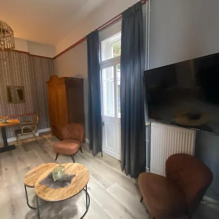 Bed & Breakfast Burgau, C&h Monschau