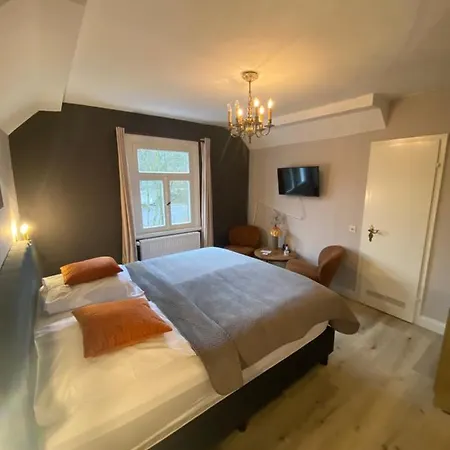 Bed & Breakfast Burgau, C&h *