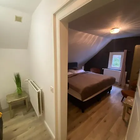 Burgau, C&h Bed & Breakfast