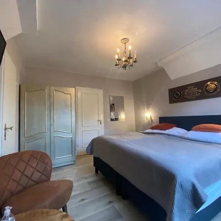 Bed & Breakfast Burgau, C&h *