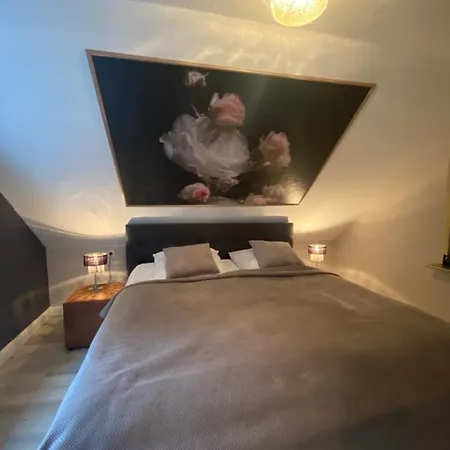 Burgau, C&h Bed & Breakfast