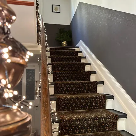 Burgau, C&h Bed & Breakfast *